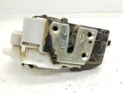 Second-hand car spare part left front door lock for daelim ceed active oem iam references   