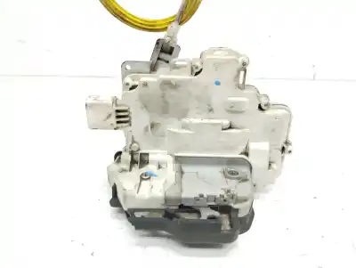 Автозапчастина б/у  для AUDI A4 B7 (8EC)  Посилання на OEM IAM   