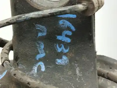 Second-hand car spare part front left knuckle for bmw x3 (e83) 2.0 d oem iam references   