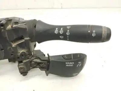 Second-hand car spare part headlights switch for dacia duster ambiance 4x2 oem iam references 255678207ra  