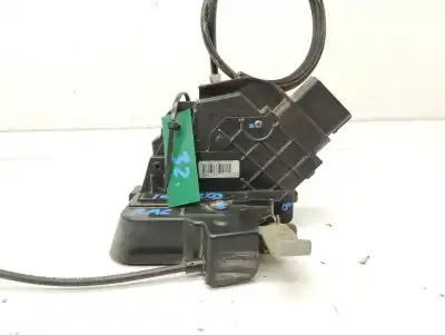 Peça sobressalente para automóvel em segunda mão fechadura da porta traseira direita por ford focus berlina (cap) ambiente (d) referências oem iam 4m5ar26412bb  