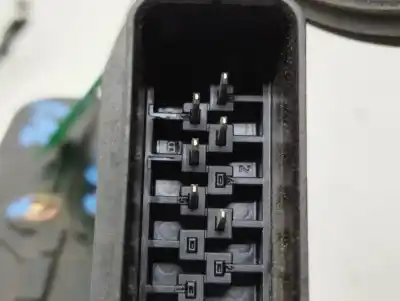 Peça sobressalente para automóvel em segunda mão fechadura da porta traseira direita por ford focus berlina (cap) ambiente (d) referências oem iam 4m5ar26412bb  