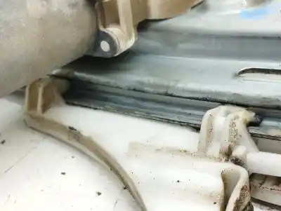 Tweedehands auto-onderdeel regelaar rechts achterruit: voor opel vectra c berlina 2.0 dti oem iam-referenties 24414777