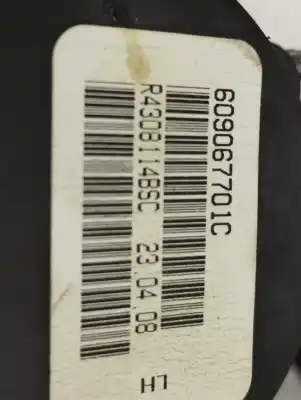 Second-hand car spare part front left seat belt for dodge journey se oem iam references 609067701c  