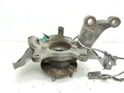 Second-hand car spare part front left knuckle for toyota auris luna oem iam references   