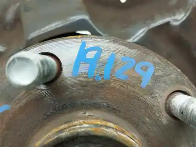 Second-hand car spare part front left knuckle for toyota auris luna oem iam references   