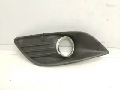 Peça sobressalente para automóvel em segunda mão grelha de pára choques direita por ford focus berlina (cap) ambiente (d) referências oem iam 8m5119953a  