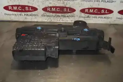 Second-hand car spare part air filter support for dacia duster iii 1.0 i oem iam references 8200977779