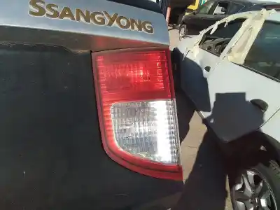 Автозапчасти б/у правый задний фонарь в двери за ssangyong kyron 2.0 xdi 4x4 ссылки oem iam 