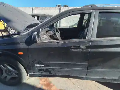Автозапчасти б/у левая передняя дверь за ssangyong kyron 2.0 xdi 4x4 ссылки oem iam   