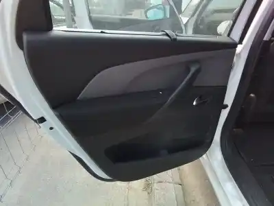 Pezzo di ricambio per auto di seconda mano rivestimento portiera posteriore sinistra per citroen c4 picasso/spacetourer origins riferimenti oem iam 98067745yc  