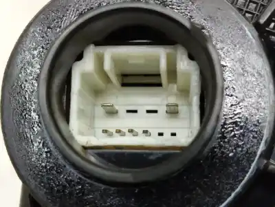 Peça sobressalente para automóvel em segunda mão fechadura da porta dianteira esquerda por toyota auris luna referências oem iam a046693