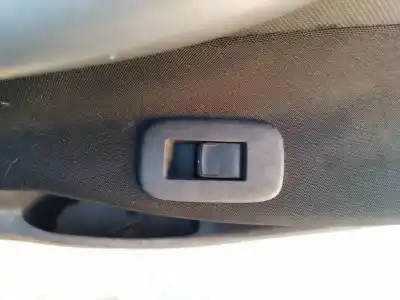 Peça sobressalente para automóvel em segunda mão botão / interruptor elevador vidro traseiro direito por toyota auris luna referências oem iam 