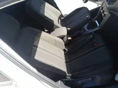 Peça sobressalente para automóvel em segunda mão assento dianteiro direito por volkswagen troc d11 basis referências oem iam 2q4881106l