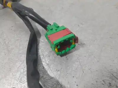 Peça sobressalente para automóvel em segunda mão COMUTADOR DE IGNIÇÃO por CITROEN C3 (F DESDE 11/2001)  Referências OEM IAM N0501477  