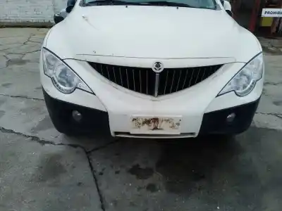 Second-hand car spare part Front Bumper for SSANGYONG ACTYON 200 Xdi OEM IAM references 7871131000  