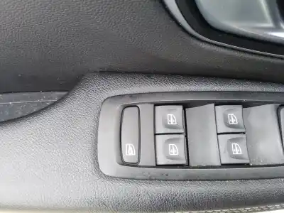 Pièce détachée automobile d'occasion COMMANDE DE LÈVE VITRE AVANT GAUCHE pour RENAULT SCENIC IV  Références OEM IAM 254012952R  