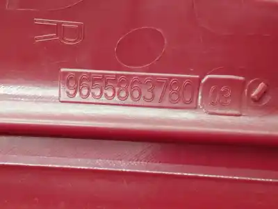 Peça sobressalente para automóvel em segunda mão farolim traseiro direito por citroen c4 berlina collection referências oem iam 9655863780  