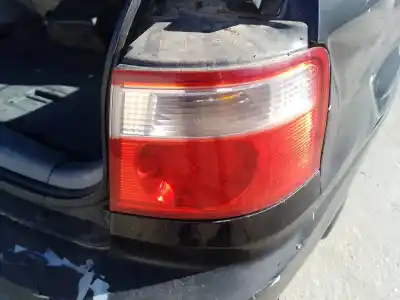 Pezzo di ricambio per auto di seconda mano luci posteriori destra per kia carens 1.6 crdi riferimenti oem iam 0k2jb51150a