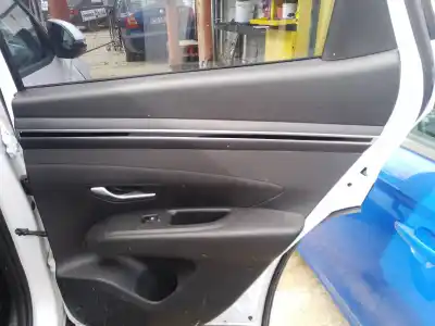 Peça sobressalente para automóvel em segunda mão forra / revestimento da porta traseira direita por hyundai tucson (nx) klass 2wd referências oem iam 83302n7001nnb