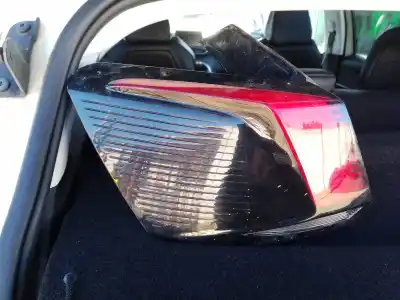 Pièce détachée automobile d'occasion FEU ARRIÈRE GAUCHE pour PEUGEOT 3008  Références OEM IAM 9810477180  