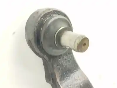 Pièce détachée automobile d'occasion BRAS DE SUSPENSION INFERIEUR AVANT DROIT pour CITROEN SAXO  Références OEM IAM 323013  
