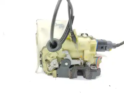 Pièce détachée automobile d'occasion SERRURE DE PORTE AVANT GAUCHE pour VOLKSWAGEN POLO (9N_, 9A_)  Références OEM IAM 3B1837015AQ  