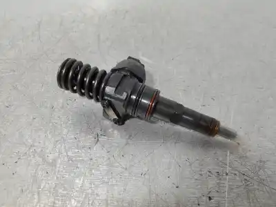 Recambio de automóvil de segunda mano de INYECTOR para AUDI A3 (8L1) 1.9 TDI referencias OEM IAM 038130073AL  