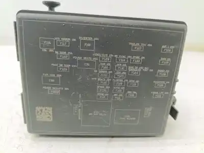 Pezzo di ricambio per auto di seconda mano SCATOLA RELÈ/FUSIBILI per FIAT FREEMONT  Riferimenti OEM IAM 68068355AD  