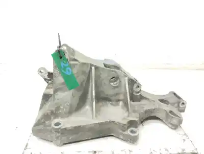Tweedehands auto-onderdeel ONDERSTEUNING ALTERNATOR voor VOLKSWAGEN PASSAT  OEM IAM-referenties 038903143AE  
