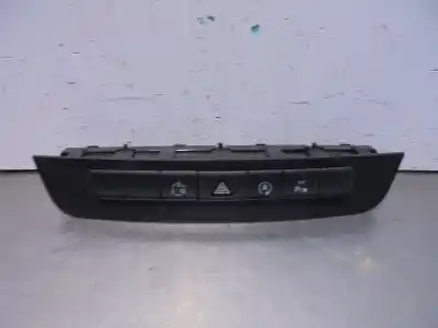 Peça sobressalente para automóvel em segunda mão INTERRUPTOR 4 PISCAS - EMERGÊNCIA por MERCEDES-BENZ CLASE CLA BM 117 CLA 200 CDI 117.308 Referências OEM IAM A2469053302  