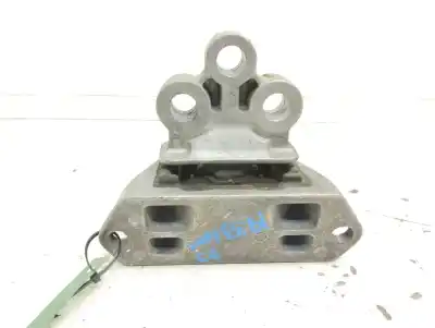 Pièce détachée automobile d'occasion SUPPORT MOTEUR GAUCHE pour FIAT 500 L (330) S-Design Références OEM IAM 51921642  