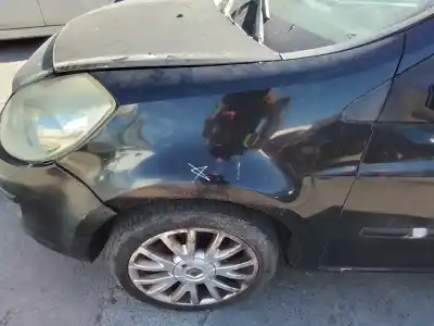 Автозапчасти б/у ЛЕВОЕ ПЕРЕДНЕЕ КРЫЛО за RENAULT CLIO III 20 Aniversario ссылки OEM IAM   