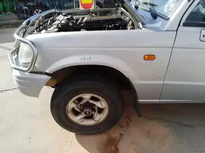 Pezzo di ricambio per auto di seconda mano parafango anteriore sinistro per mitsubishi galloper (jk-01) 2.5 td intercooler riferimenti oem iam 