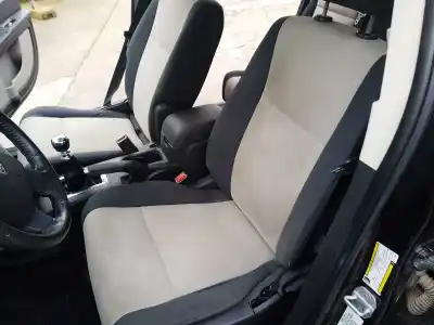 Second-hand car spare part left front seat for dodge journey se oem iam references 