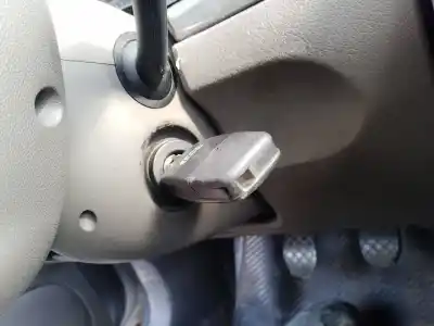 Автозапчасти б/у  за AUDI A4 B6 (8E2)  ссылки OEM IAM   