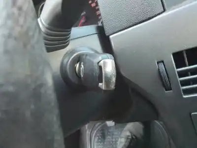 Автозапчастина б/у стартер для OPEL ASTRA H GTC (A04) 1.6 (L08) Посилання на OEM IAM   