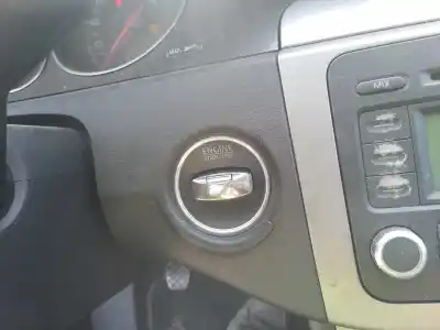Recambio de automóvil de segunda mano de CONMUTADOR DE ARRANQUE para VOLKSWAGEN PASSAT B6 (3C2)  referencias OEM IAM   
