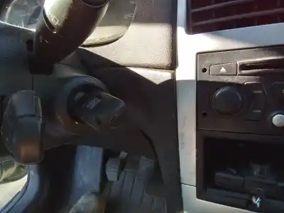 Recambio de automóvil de segunda mano de CONMUTADOR DE ARRANQUE para PEUGEOT 307  referencias OEM IAM   