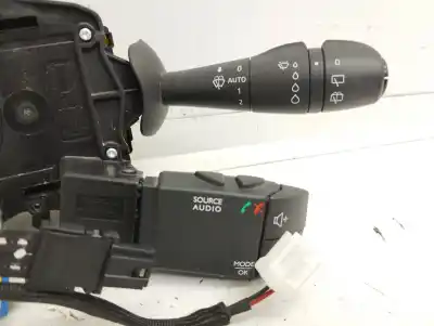 Second-hand car spare part headlights switch for renault clio iv zen oem iam references e10670323  