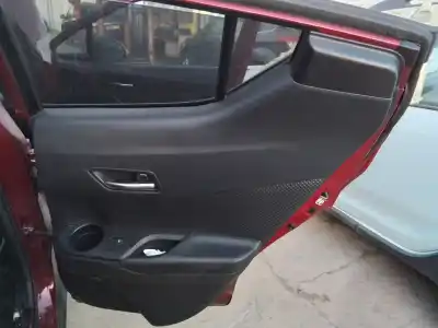 Peça sobressalente para automóvel em segunda mão forra / revestimento da porta traseira direita por toyota chr híbrido 90kw referências oem iam 
