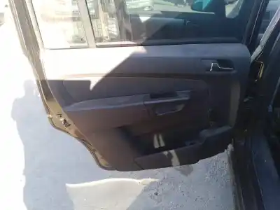 Автозапчастина б/у ОБКІТКА ЗАДНІХ ЛІВІХ ДВЕРЕЙ для OPEL ZAFIRA B ZAFIR B Посилання на OEM IAM   