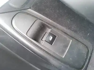 Автозапчасти б/у ВЫКЛЮЧАТЕЛЬ ПЕРЕДНЕГО ПРАВОГО ОКНА за CITROEN C4 GRAND PICASSO I (UA_)  ссылки OEM IAM   