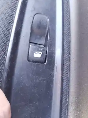 Peça sobressalente para automóvel em segunda mão botão / interruptor elevador vidro dianteiro direito por citroen c4 berlina cool referências oem iam 