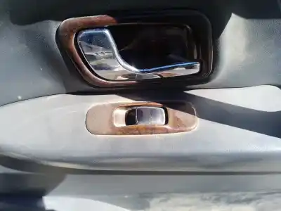 Pièce détachée automobile d'occasion COMMANDE DE LÈVE VITRE AVANT DROIT pour MITSUBISHI GALLOPER (HYUNDAI)  Références OEM IAM   