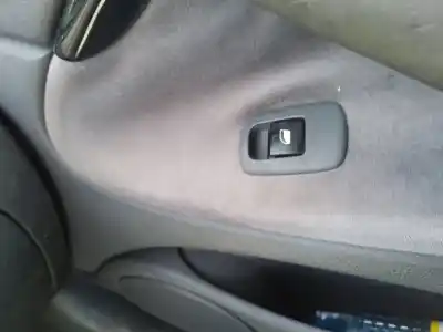 Peça sobressalente para automóvel em segunda mão botão / interruptor elevador vidro dianteiro direito por citroen c5 berlina premier (e) referências oem iam 