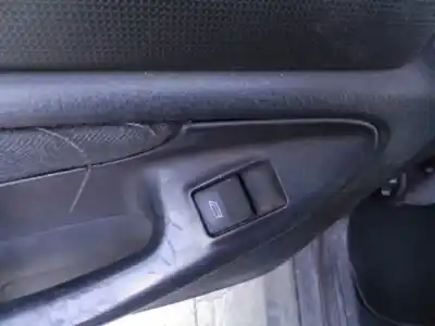 Автозапчастина б/у  для AUDI A4 B5 (8D2)  Посилання на OEM IAM    Автозапчастина б/у  для AUDI A4 B5 (8D2)  Посилання на OEM IAM