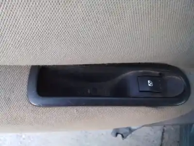 Second-hand car spare part REAR LEFT POWER WINDOW SWITCH for RENAULT SCENIC II  OEM IAM references   