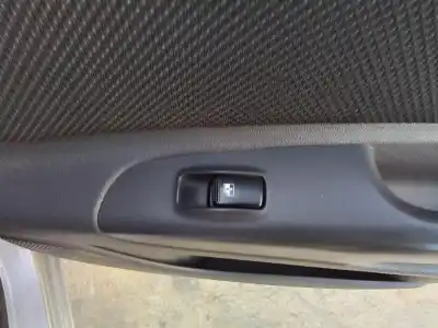 Piesă de schimb auto la mâna a doua panou comandã geamuri electrice spate dreapta pentru kia rio (jb) g4ee referințe oem iam 