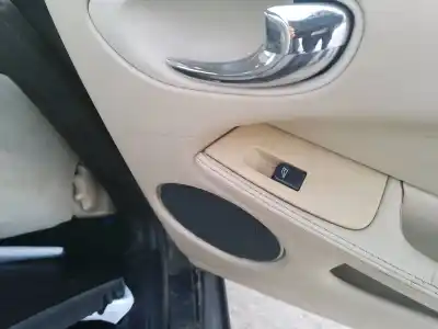 Peça sobressalente para automóvel em segunda mão botão / interruptor elevador vidro traseiro direito por jaguar xtype 2.0 d classic referências oem iam 